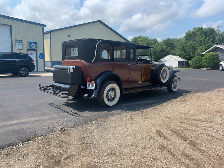 1929-hudson-limousine-image-6