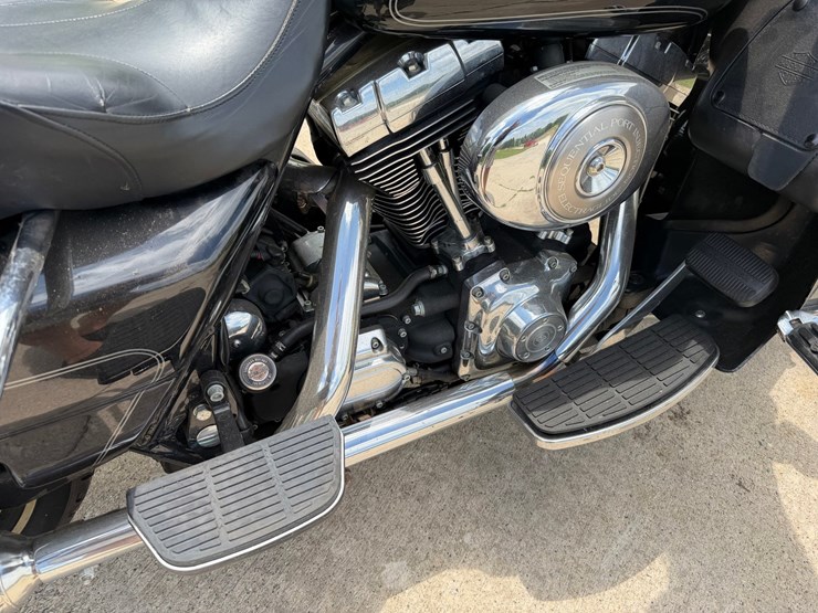 #1489-•-2004-harley-davidson-electra-glide-ultra-classic-flhtcui-image-22