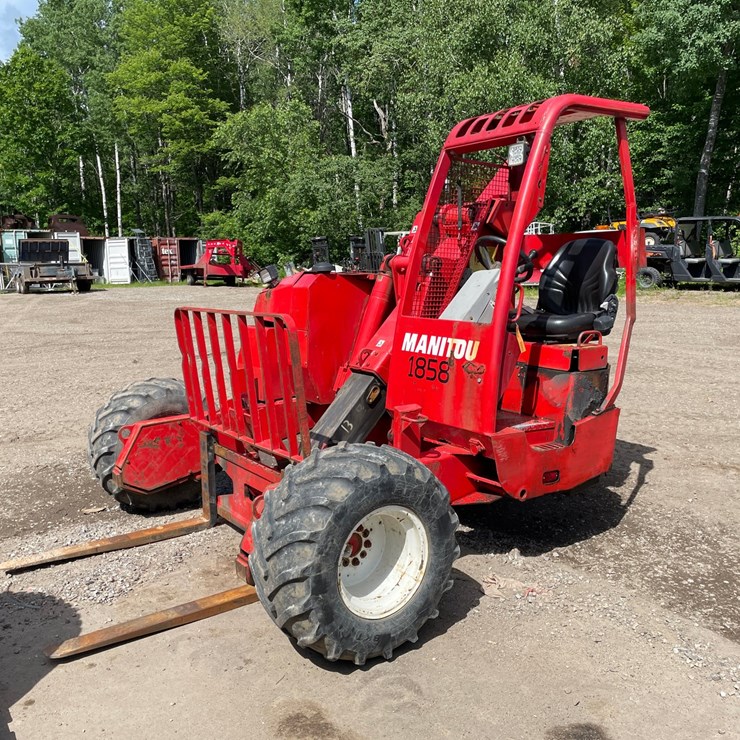#6052 • Manitou Piggyback Forklift