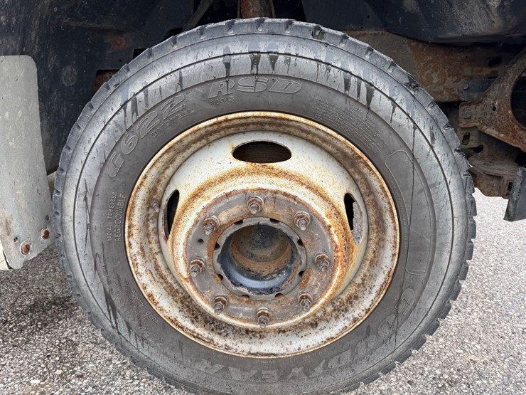2001-ford-f450-image-72