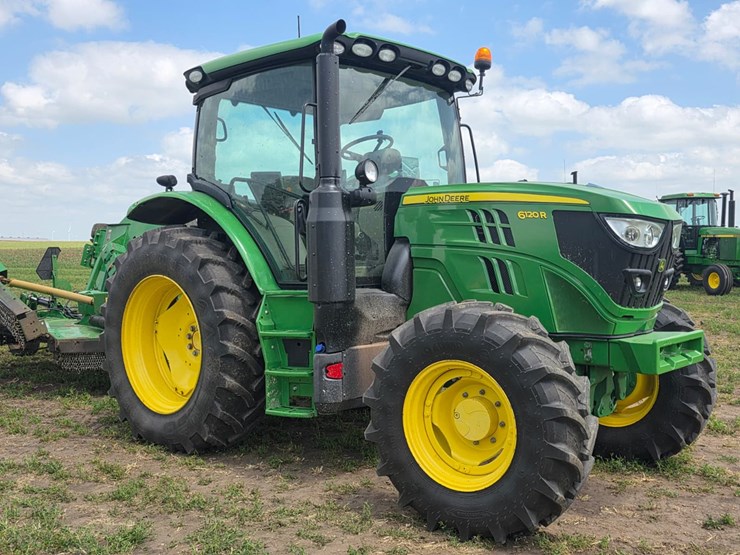 john-deere-6120r-image-3