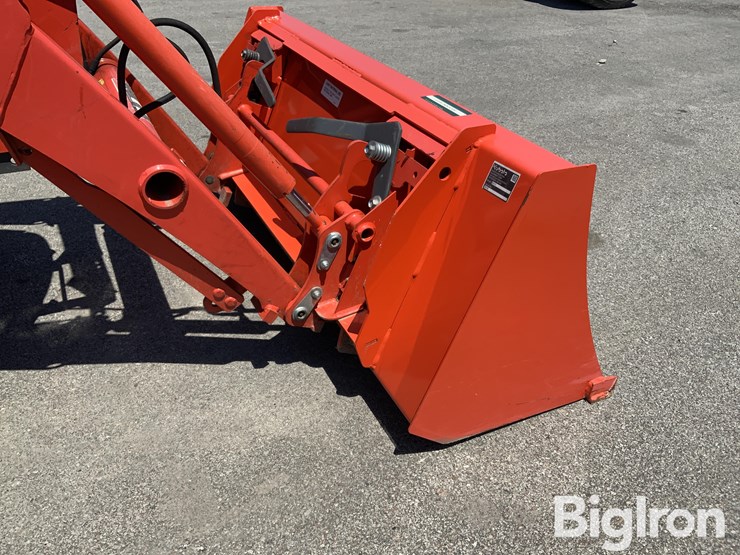 2020-kubota-lx2610hsd-image-16