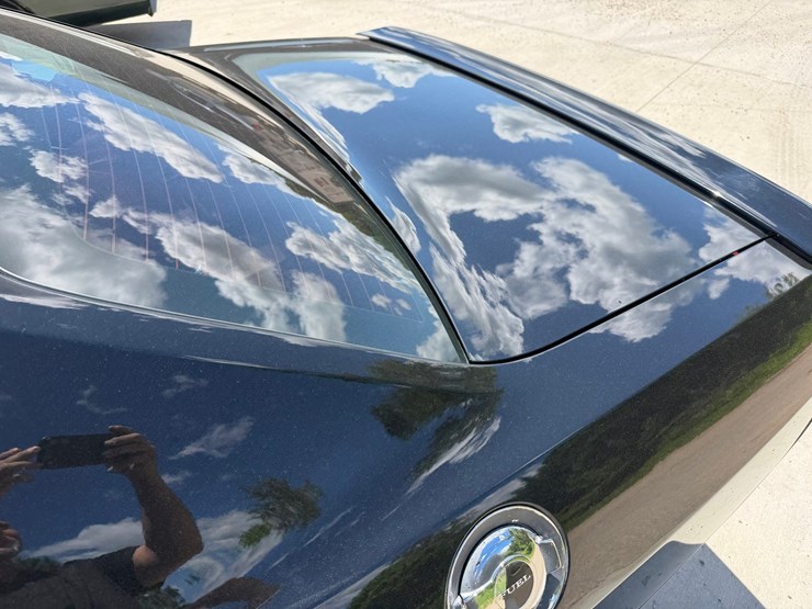 #1465-•-2013-dodge-challenger-sxt-image-19