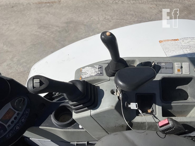 2017-bobcat-e50-image-14