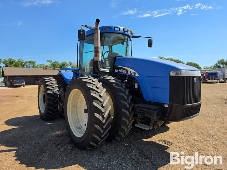 2003-new-holland-tj325-image-3
