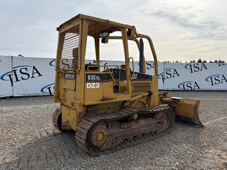 caterpillar-d3c-xl-image-5