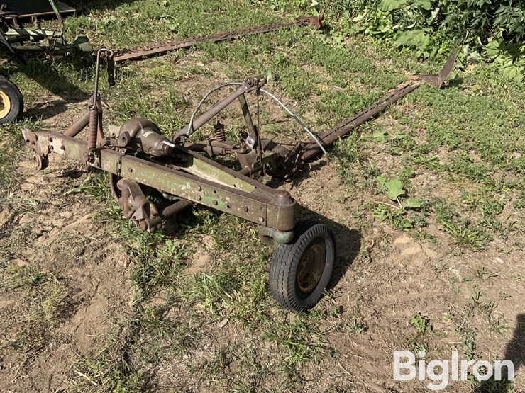 john-deere-no.8-image-1
