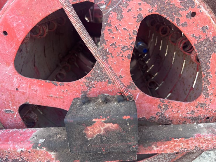 #5515-•-case-baler-image-18