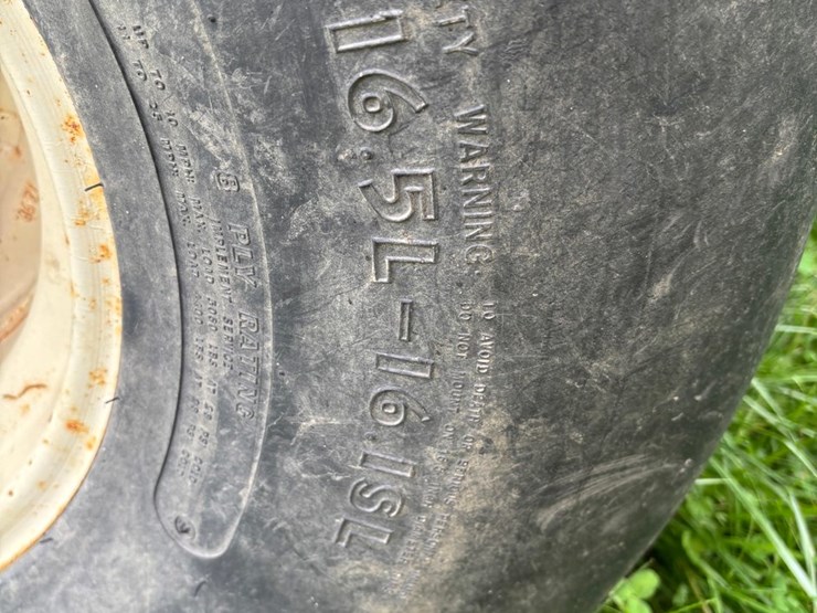 #2225-•-adams-fertilizer-trailer-image-36