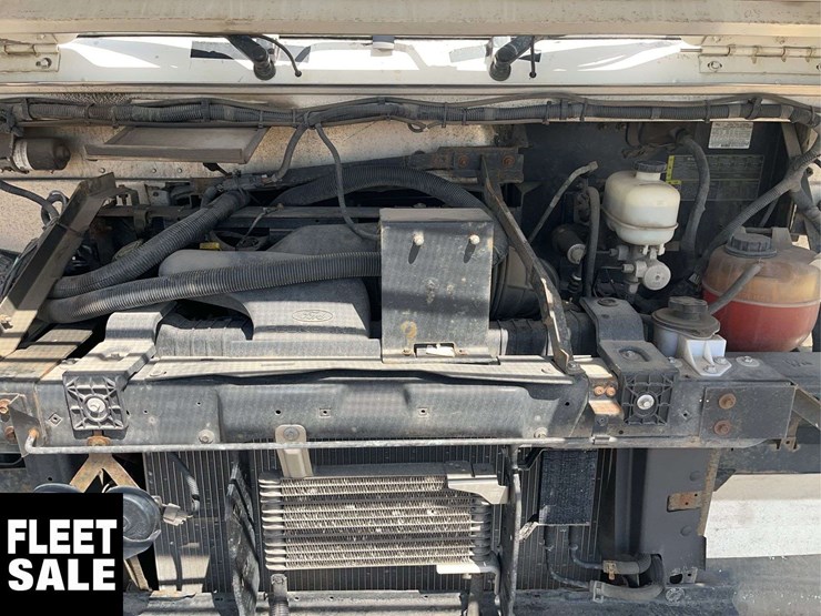 2011-ford-e-series-s/a-step-van-image-21