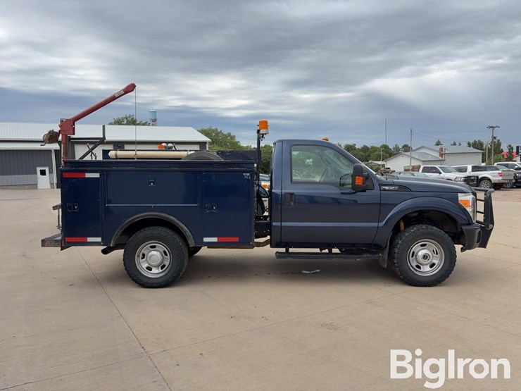 2016-ford-f350-xl-image-4