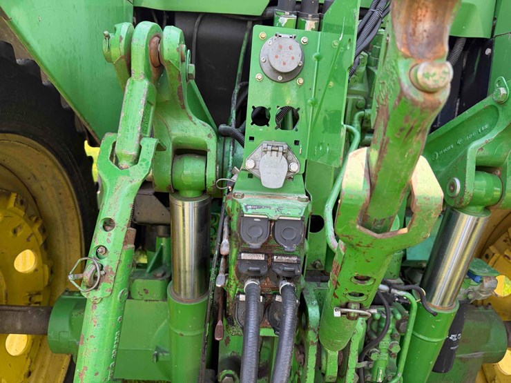 john-deere-7810-image-11