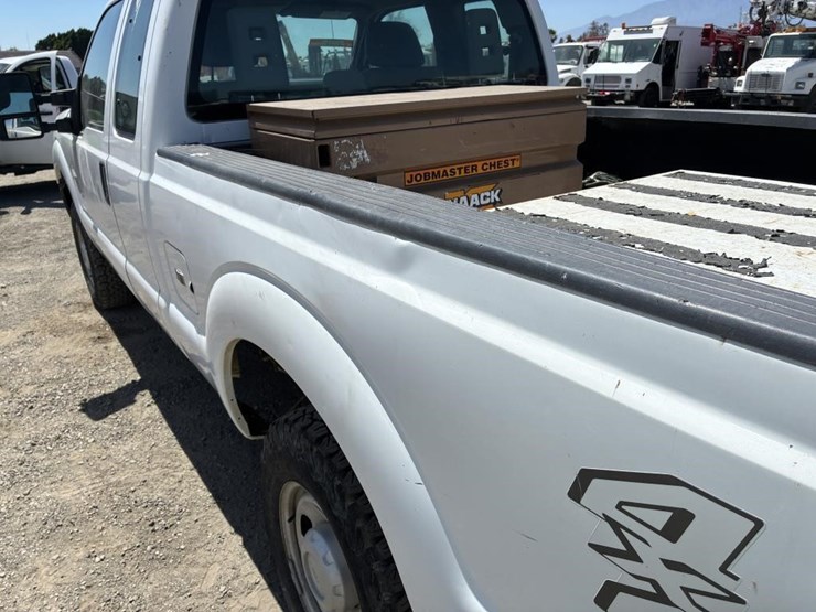 2011-ford-f250-image-5