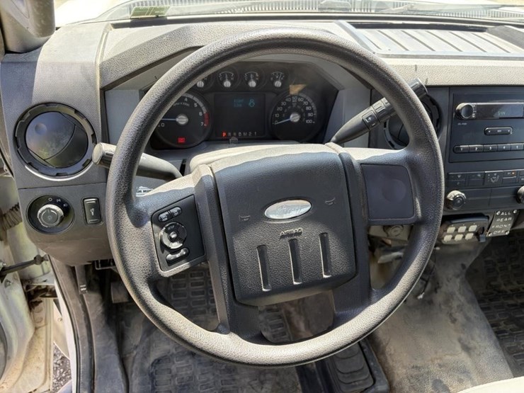 2011-ford-f250-image-14