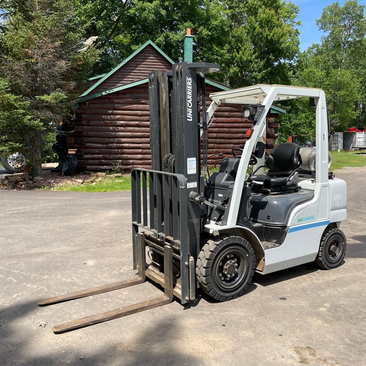 #6067 • 2019 5000lb Unicarriers LP Forklift - Low Hours!