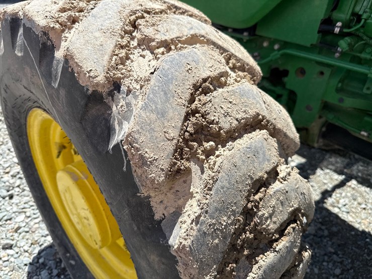 2018-john-deere-5065e-image-60