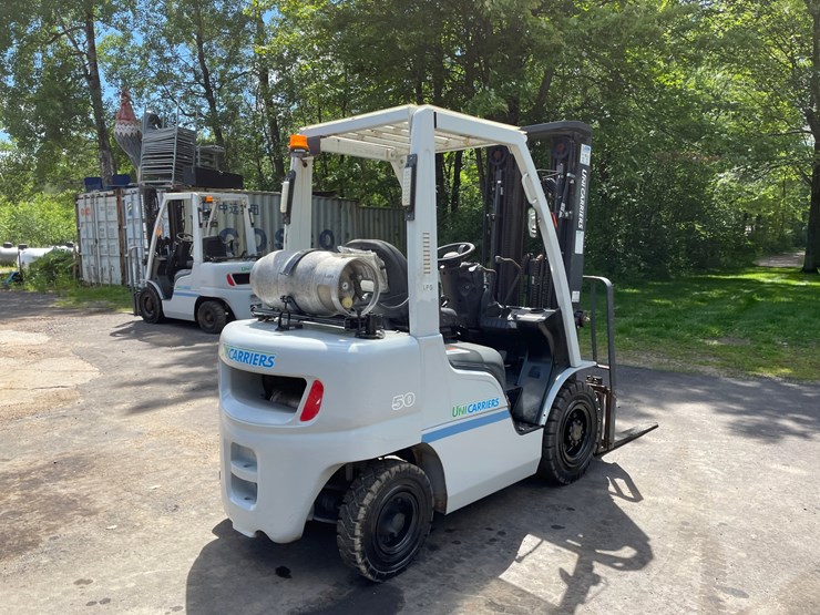 #6068-•-2016-5000lb-unicarriers-lp-forklift---low-hours!-image-5