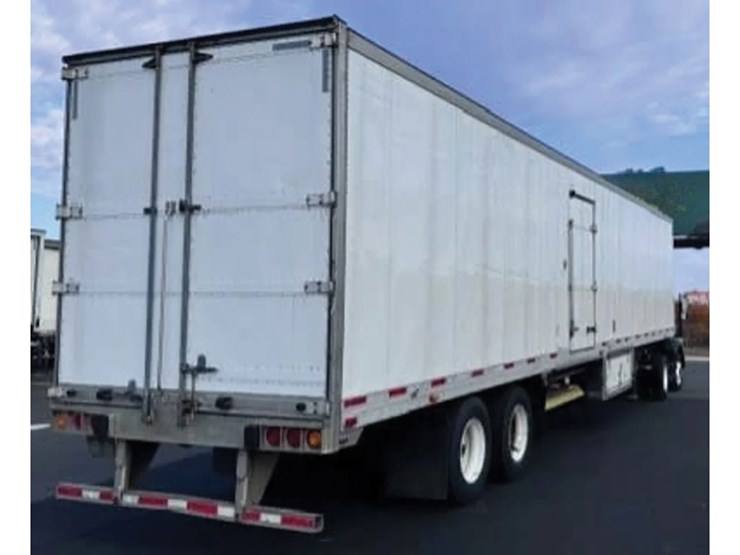 2015-utility-3000r-image-1