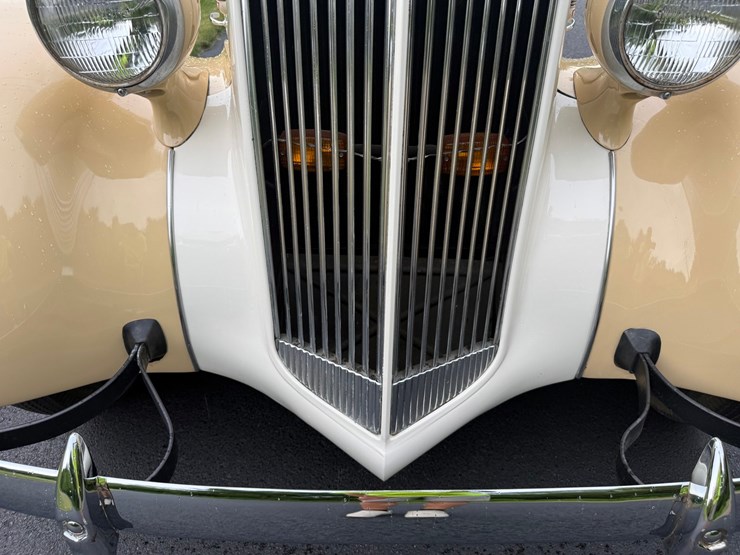 #1372-•-1937-packard-115-c-coupe-image-44