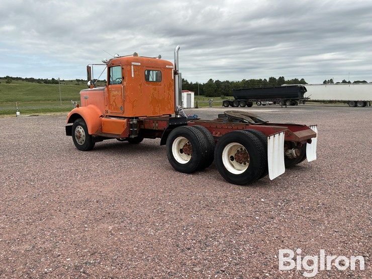 1973-kenworth-w900-image-7