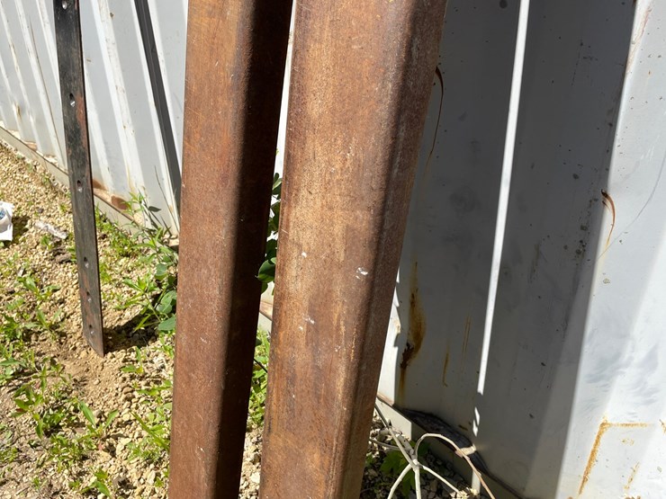 #7113-•-set-of-pallet-fork-extensions-image-3