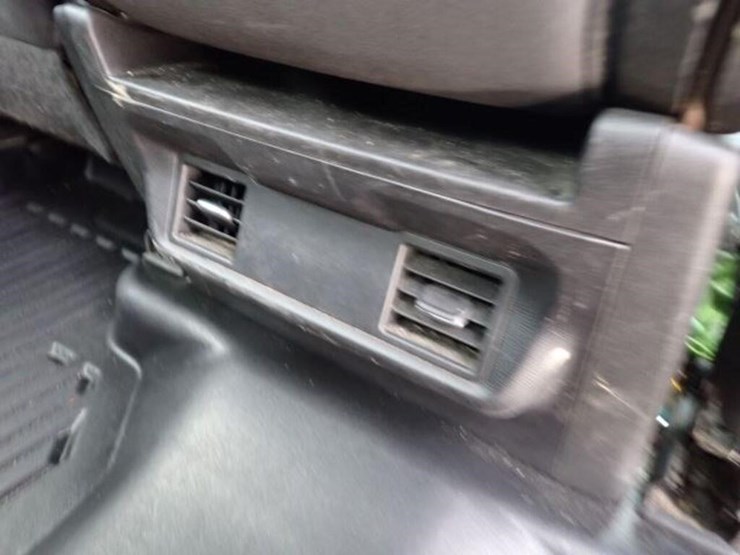 chevrolet-silverado-1500-image-43