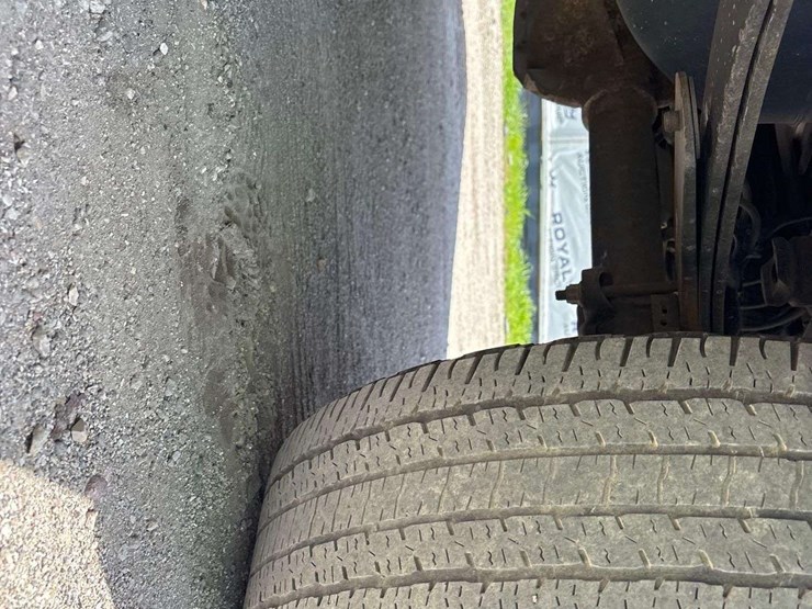 2016-ford-f150-image-28