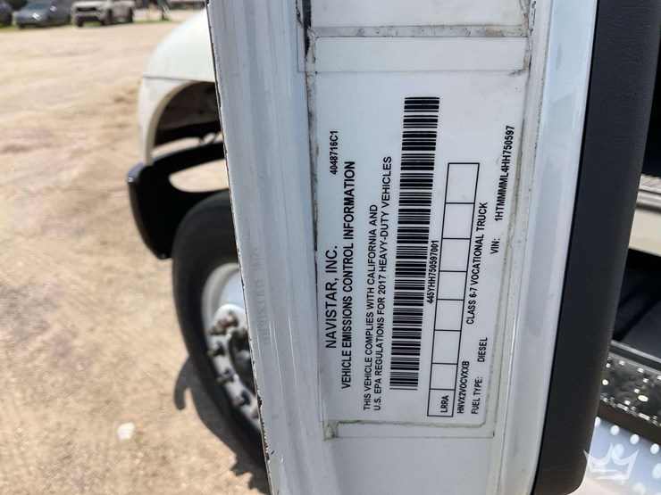 2017-international-durastar-4300-image-6