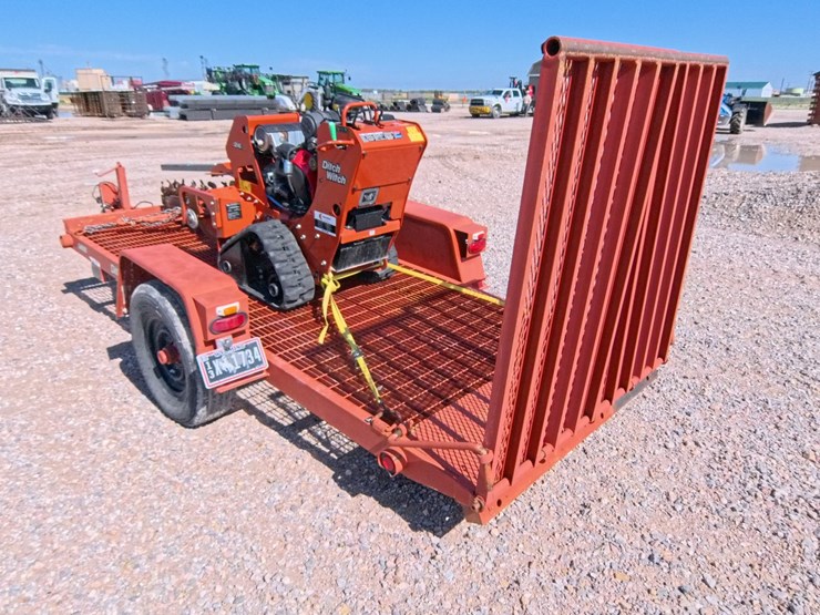 2022-ditch-witch-c24x-image-3