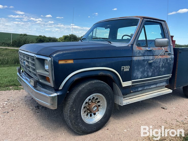 1986-ford-f250-image-9