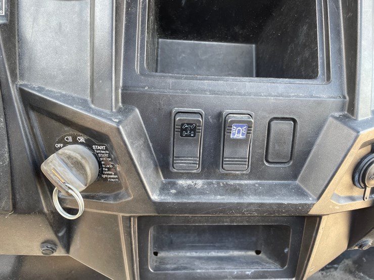 #6057-•-polaris-500-utv-(no-registration-card)-image-24
