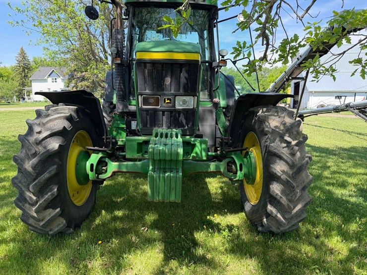 john-deere-7810-image-2