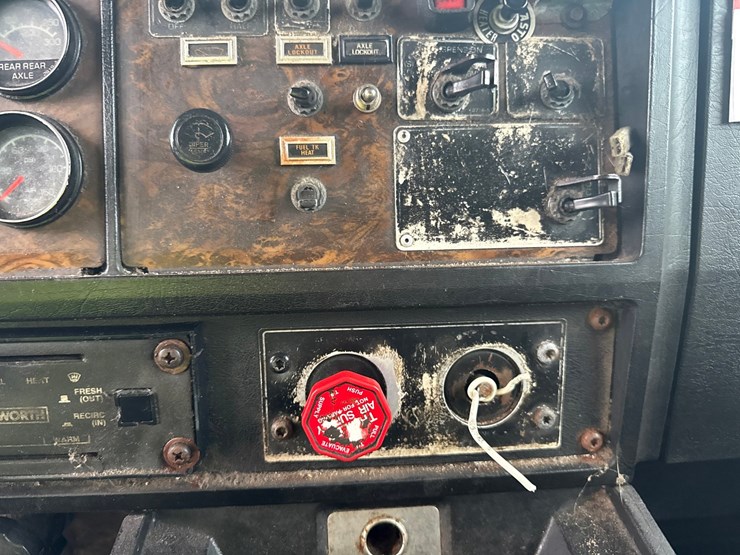 1989-kenworth-t600a-image-65
