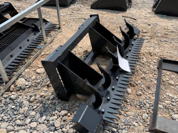 2026-wolverine-rpr-12-72w-skid-steer-ripper-image-2
