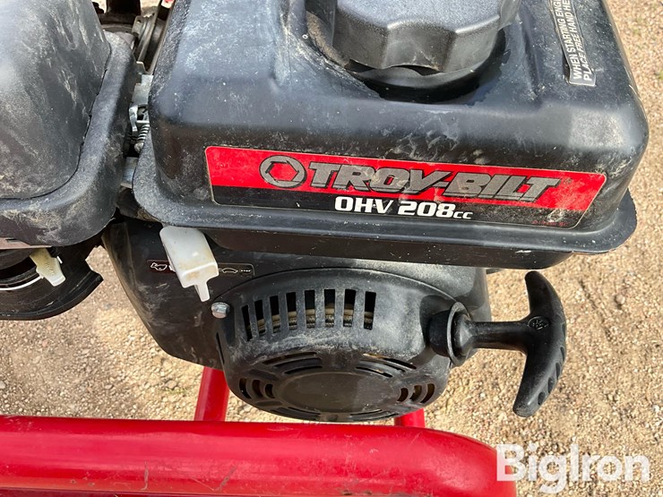 troy-bilt-super-bronco-image-10