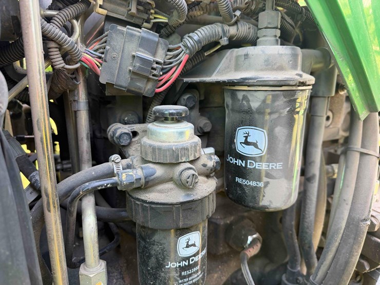 2011-john-deere-5101e-image-25