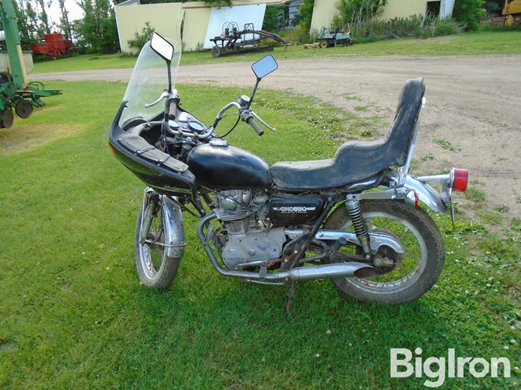 1975-yamaha-650-motorcycle-image-8