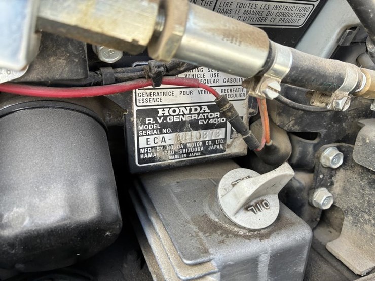 2002-ford-f550-image-17