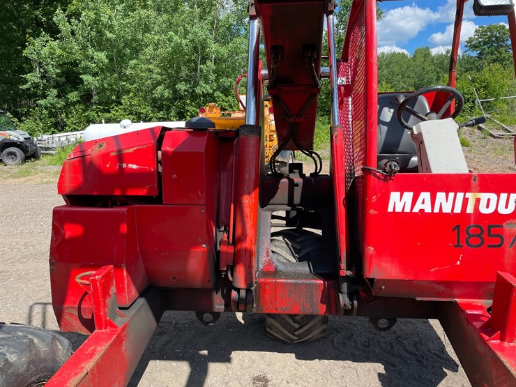 #6053-•-manitou-piggyback-forklift-image-27