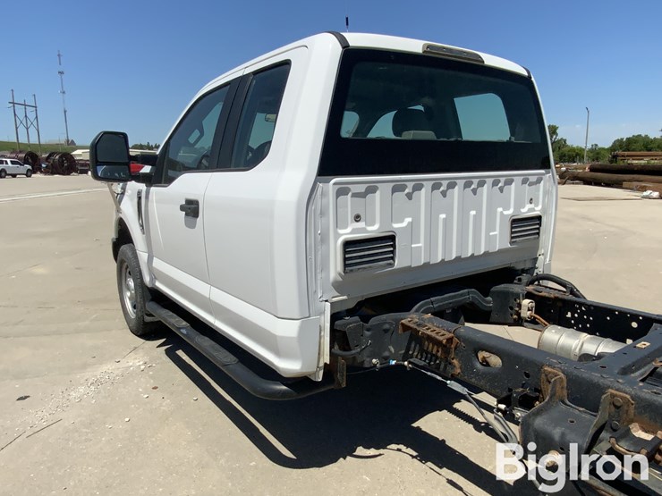 2017-ford-f350-xl-image-20