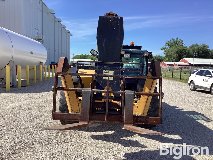 2015-caterpillar-tl1255c-image-2