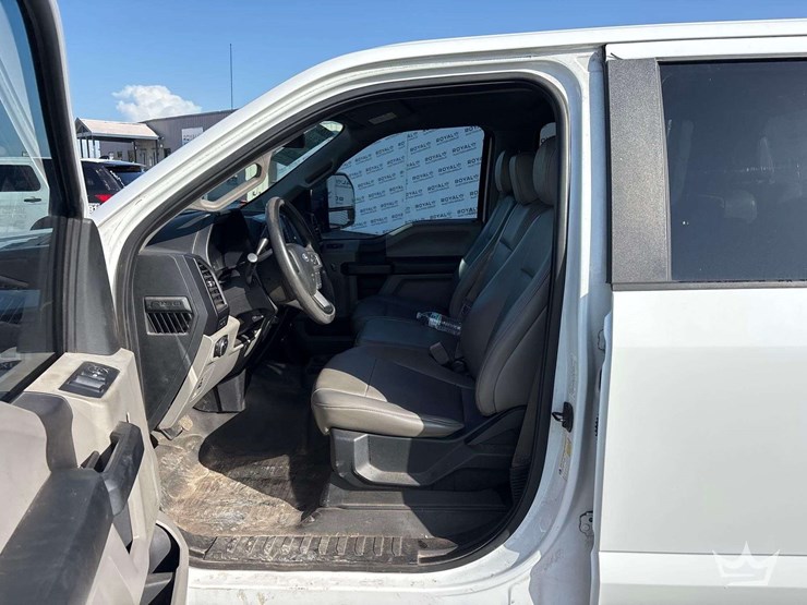 2018-ford-f150-image-12