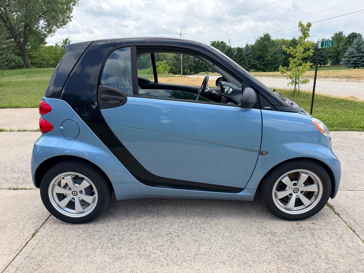 #1488-•-2012-smart-fortwo-passion-coupe-image-6