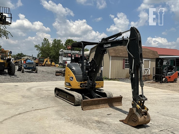 2022-deere-35g-image-6
