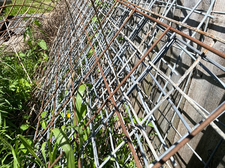 #7141-•-several-galvanized-livestock-panels-image-6