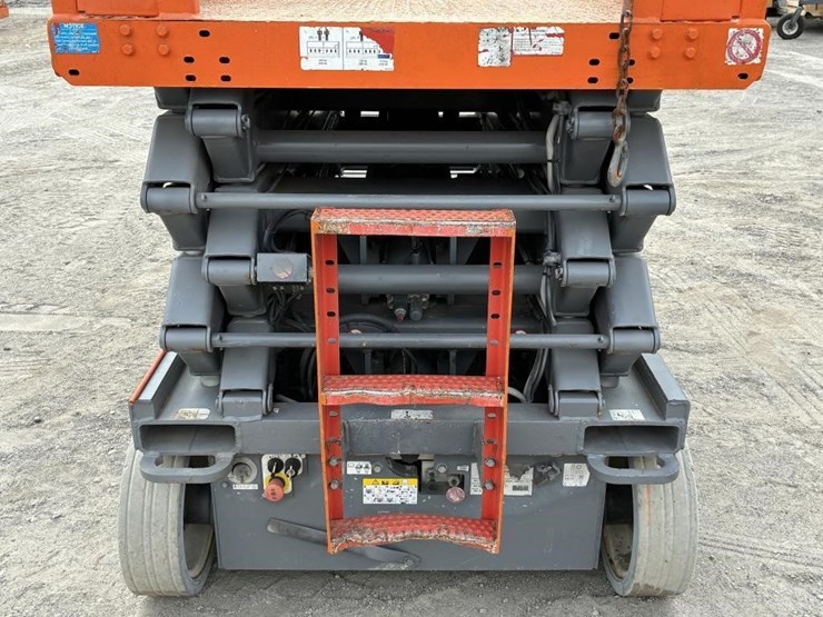skyjack-sjiii4632-image-5