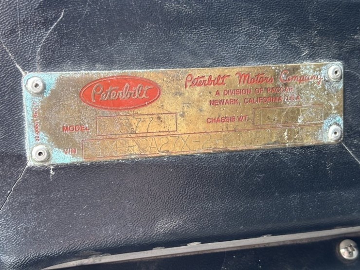 1989-peterbilt-377-image-53