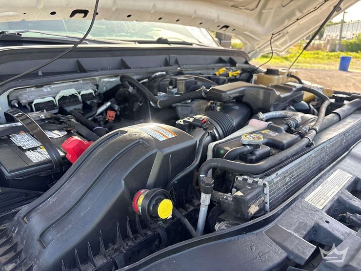 2012-ford-f350-image-9