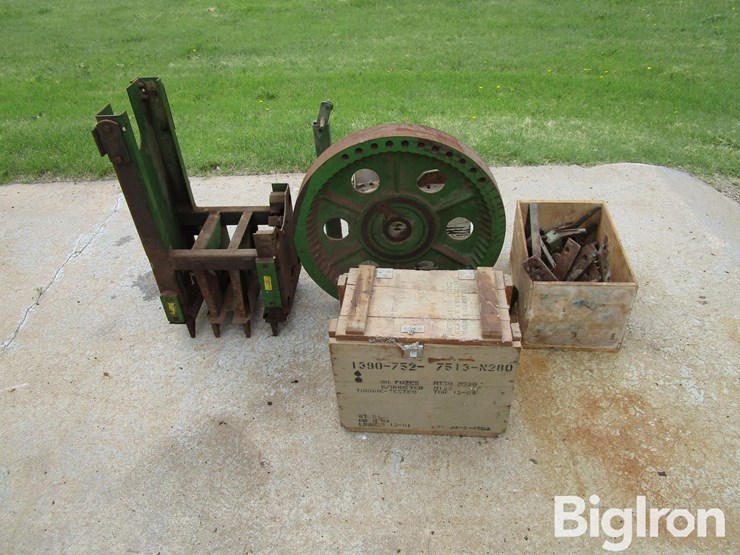 john-deere-14t-image-8