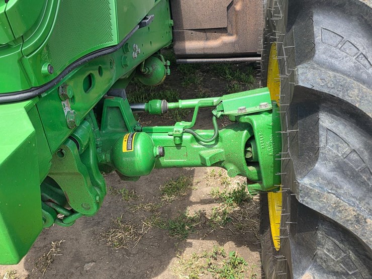 john-deere-6120r-image-31